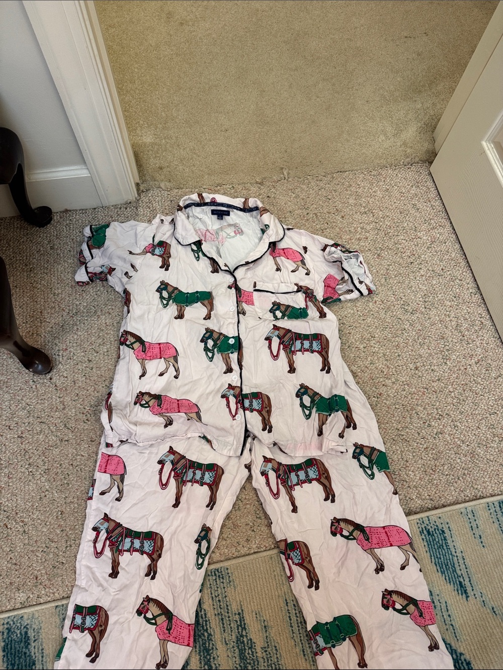 Women’s Horse-Print Pajama Set - Pink & Green
